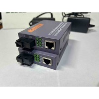 Оптоволоконний Ethernet медіаконвертер WDM SC (10/100/1000 Мбіт/с, Single-Mode, 3-25 км) Оптоволоконний Ethernet медіаконвертер WDM SC (10/100/1000 Мбіт/с, Single-Mode, 3-25 км)